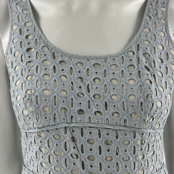 Ann Taylor LOFT Fit Flare Dress Size 4P Blue Eyelet Lace Over Nude Sleeveless - Picture 2 of 6